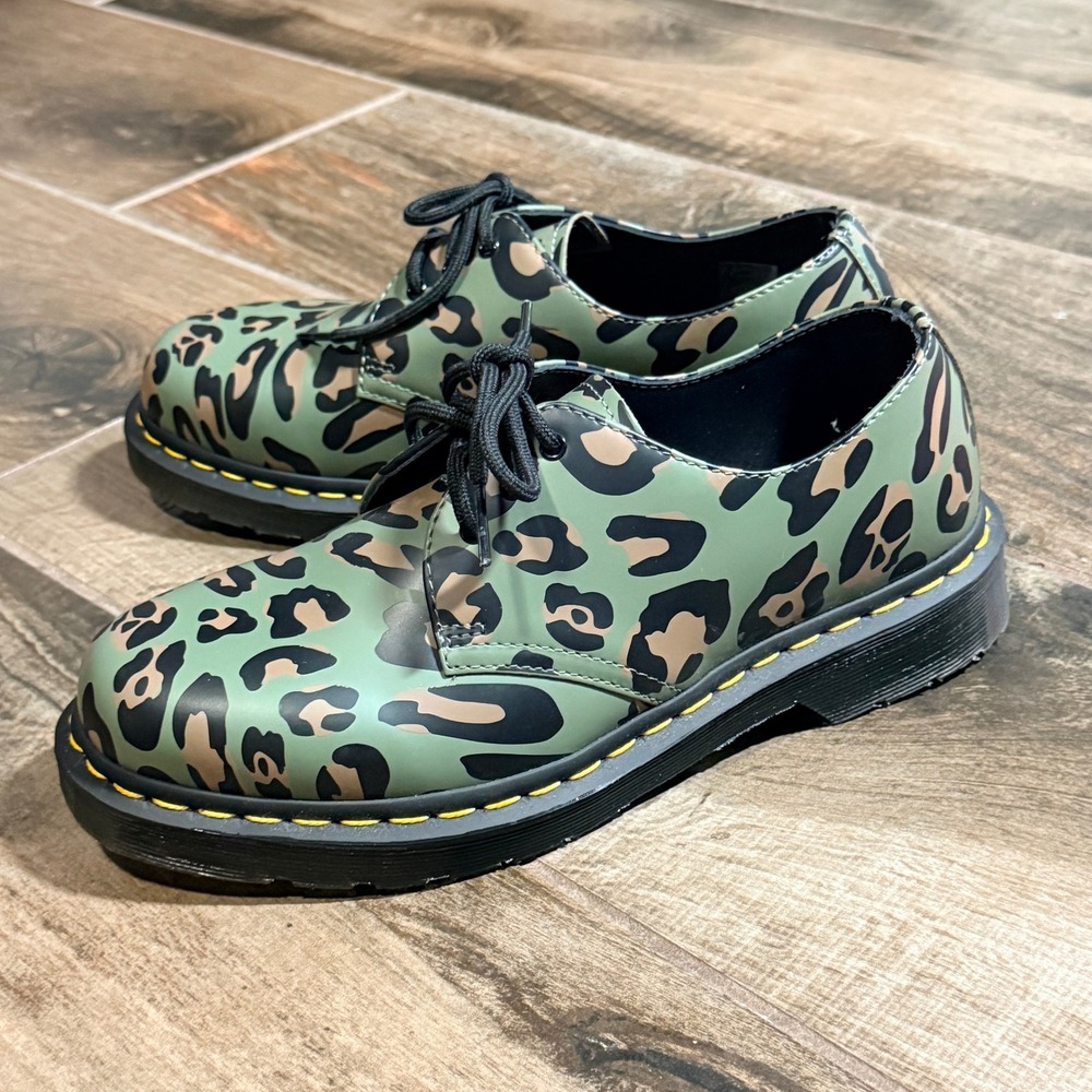 Dr. Martens 1461 Distorted Leopard Print Leather Oxford Shoes,Green, 7M/ 8W - Picture 12 of 13